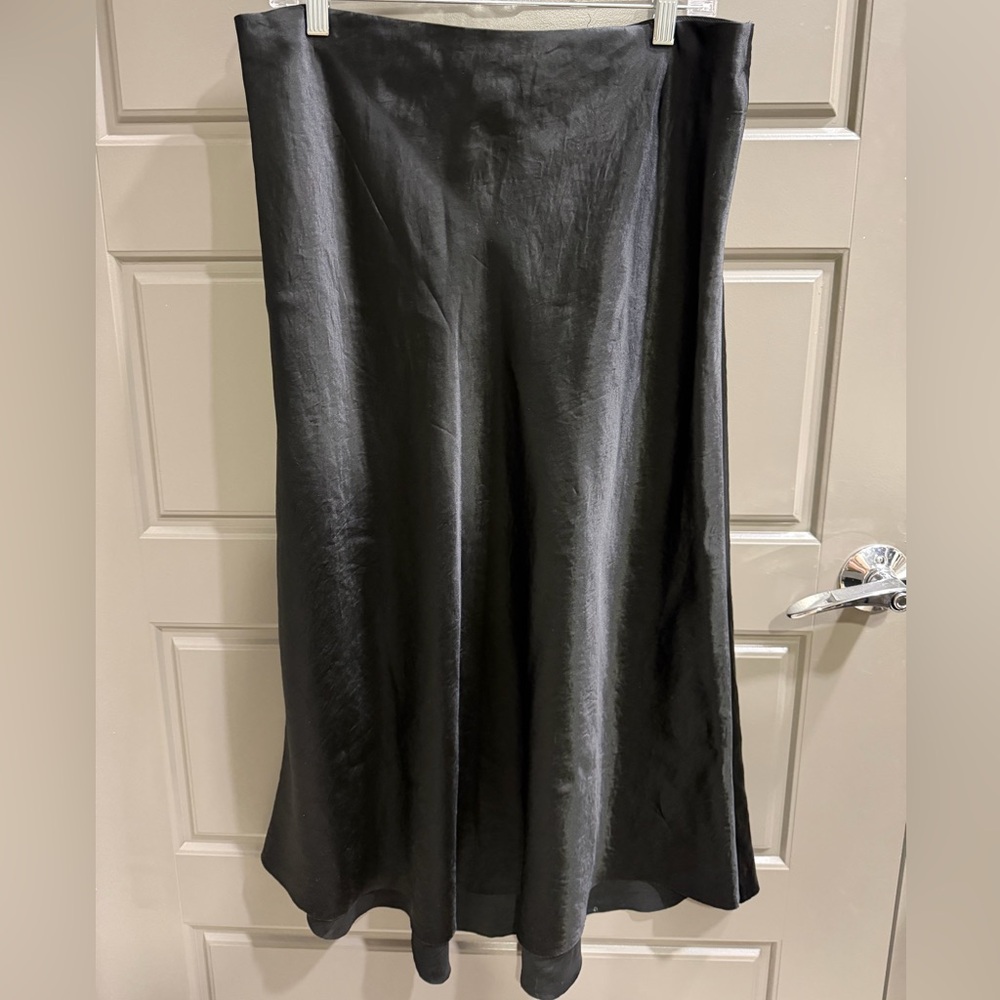 Vince black skirt